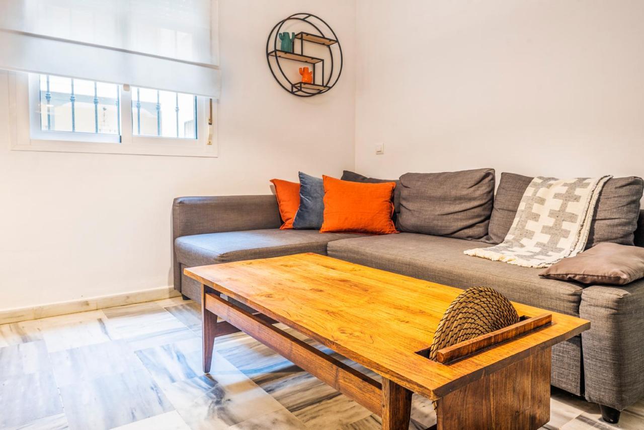 Flipanddo Triana Apartment เซบีญา ภายนอก รูปภาพ