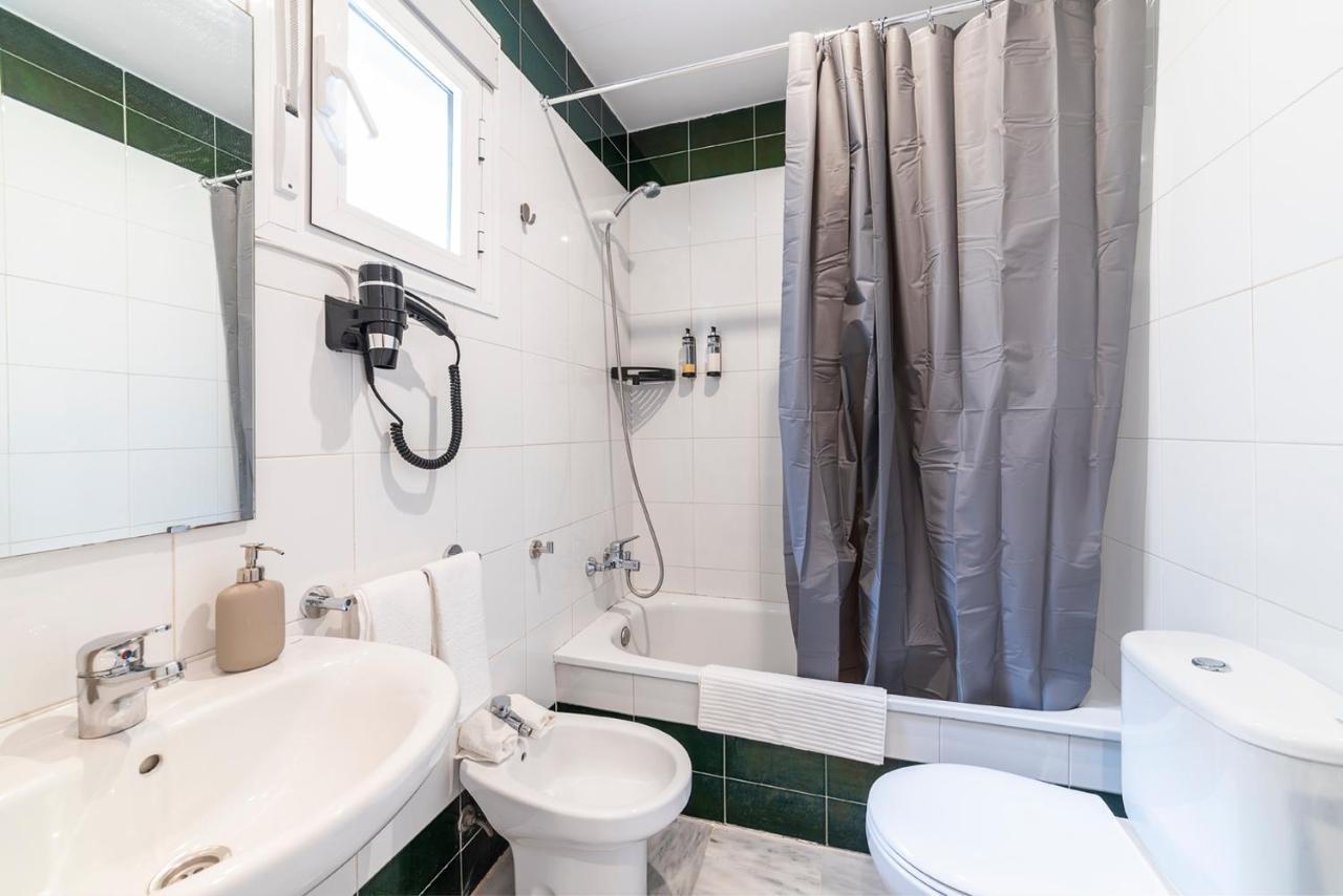 Flipanddo Triana Apartment เซบีญา ภายนอก รูปภาพ