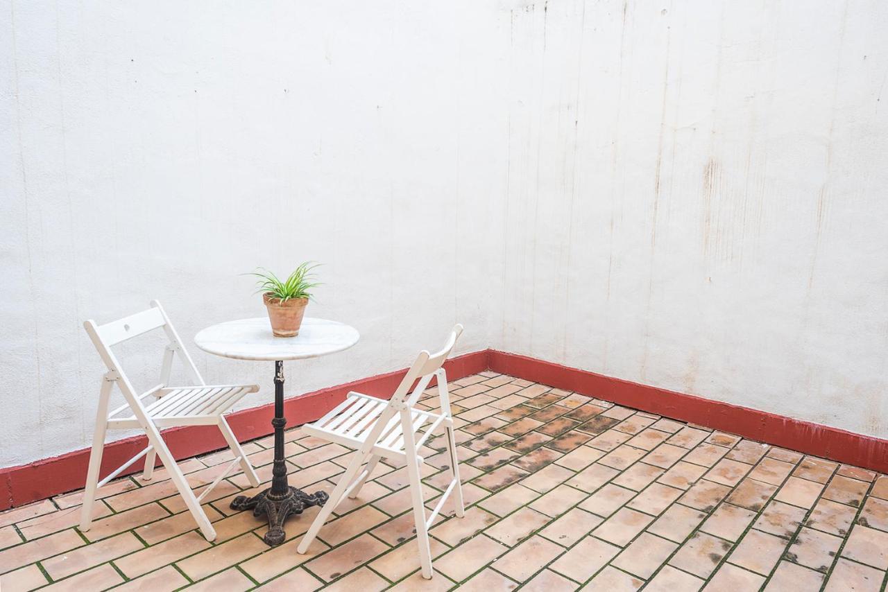 Flipanddo Triana Apartment เซบีญา ภายนอก รูปภาพ