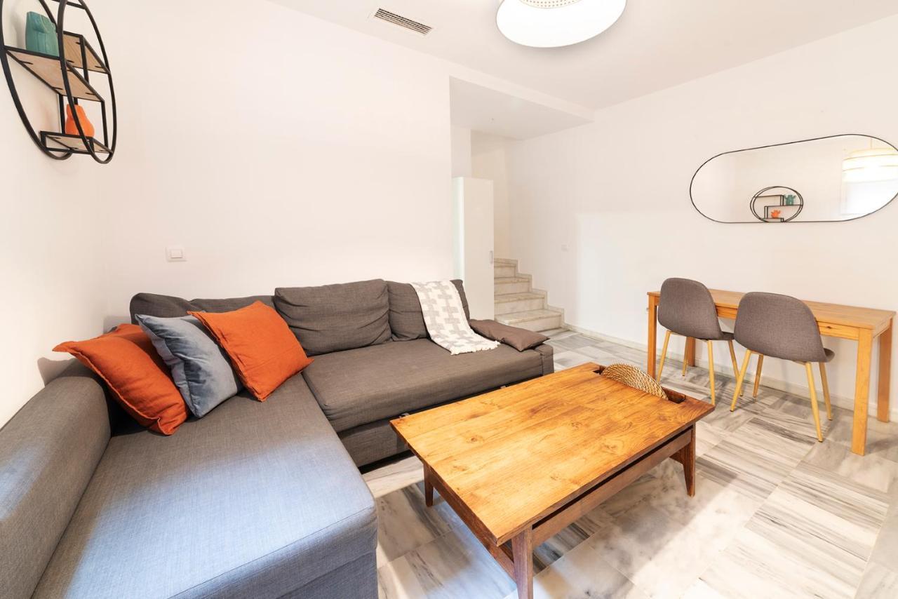 Flipanddo Triana Apartment เซบีญา ภายนอก รูปภาพ